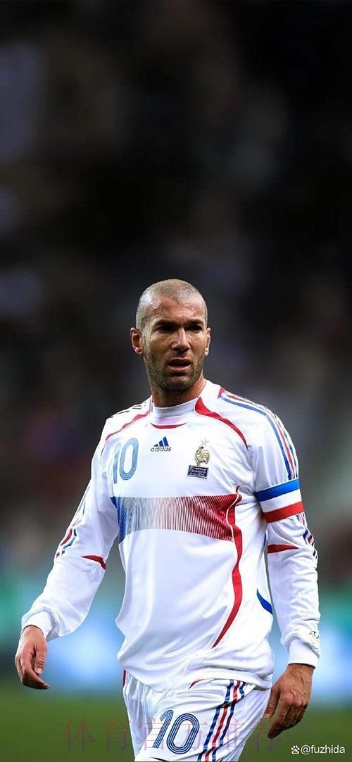 姆巴佩：始终尊重德尚 齐达内是否接手非我决定